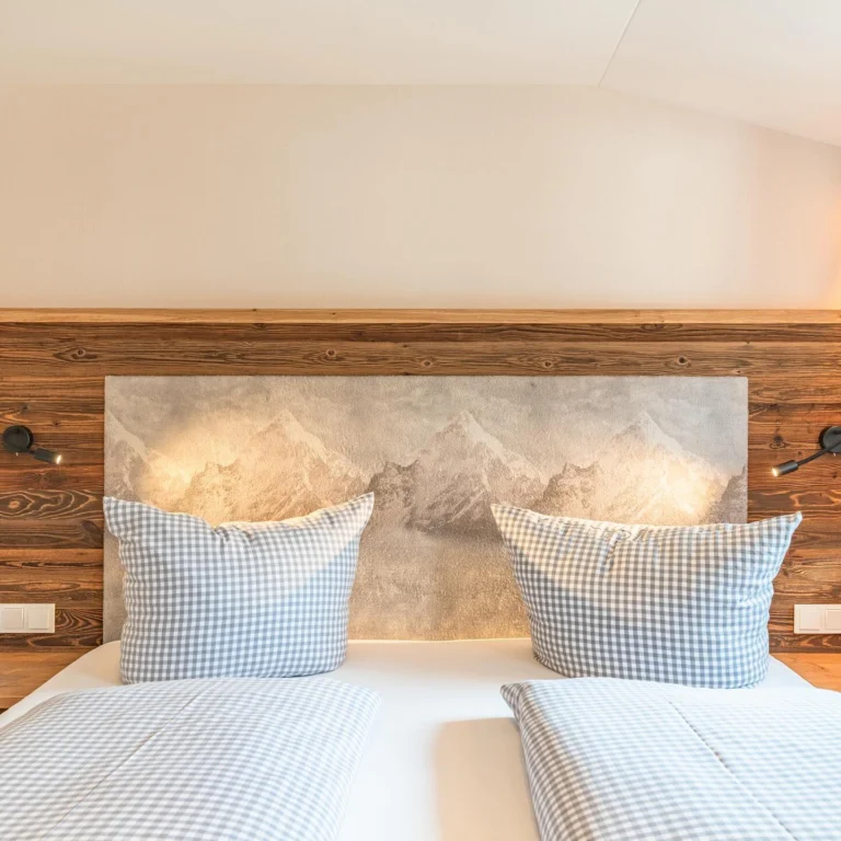 Instagram post from alpensonnetegernsee. This post is in position 3.