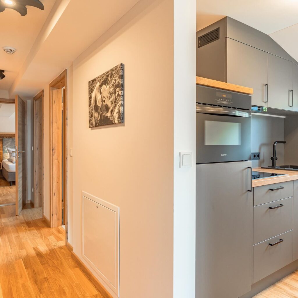 Instagram post from alpensonnetegernsee. This post is in position 6.